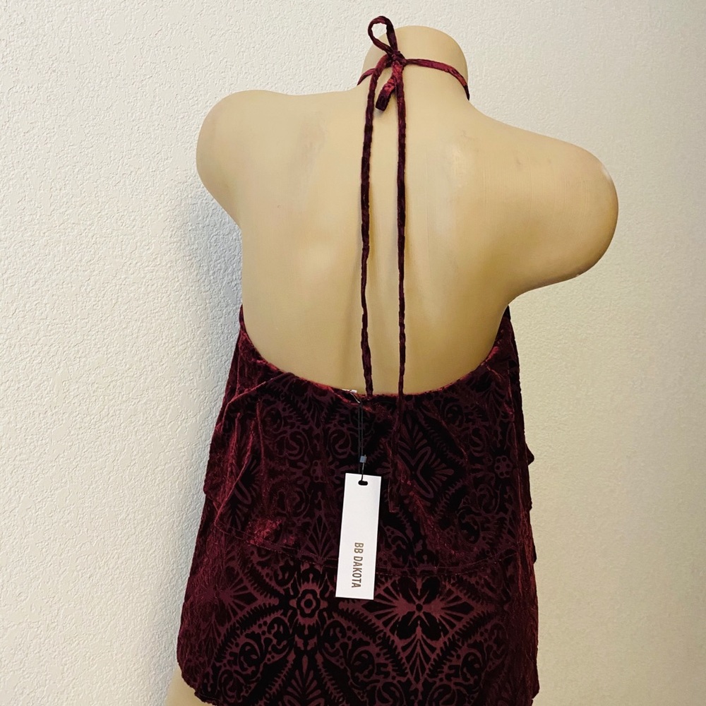 ❌sold BB Dakota burgundy velvet top Small NWT NEW - Picture 2 of 2
